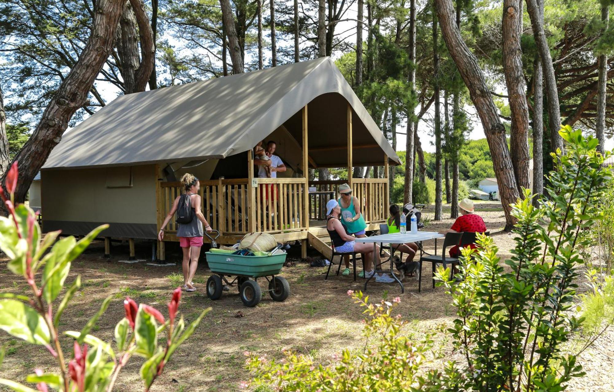 Domaine Residentiel De Plein Air Les Tamarins Hotell Le Bois-Plage-en-Ré Eksteriør bilde
